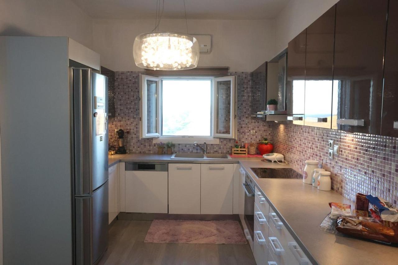 Vacation House With Stunning View - Vári 외부 사진